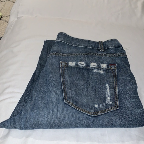 Gently Loved Ann Taylor LOFT Distressed Boyfriend Jeans - Picture 10 of 10